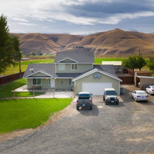 Professional residential drone photography example